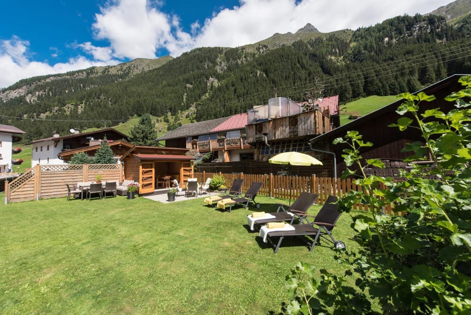 Hotel Garni Romantika Hotel in Trentino-South Tyrol