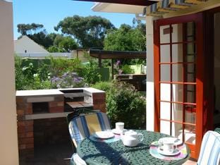 Ascot Gardens Self Catering Apartment hotel in Cape Town