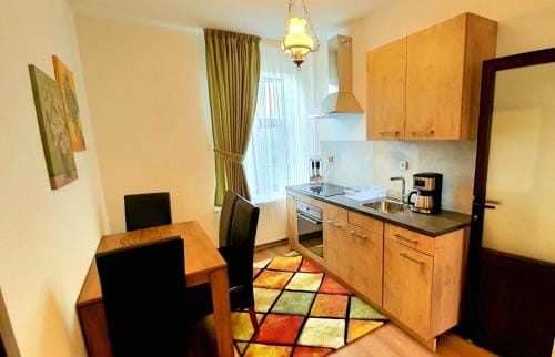Zur Krone Aparthotel Hotel in Thuringia, Germany