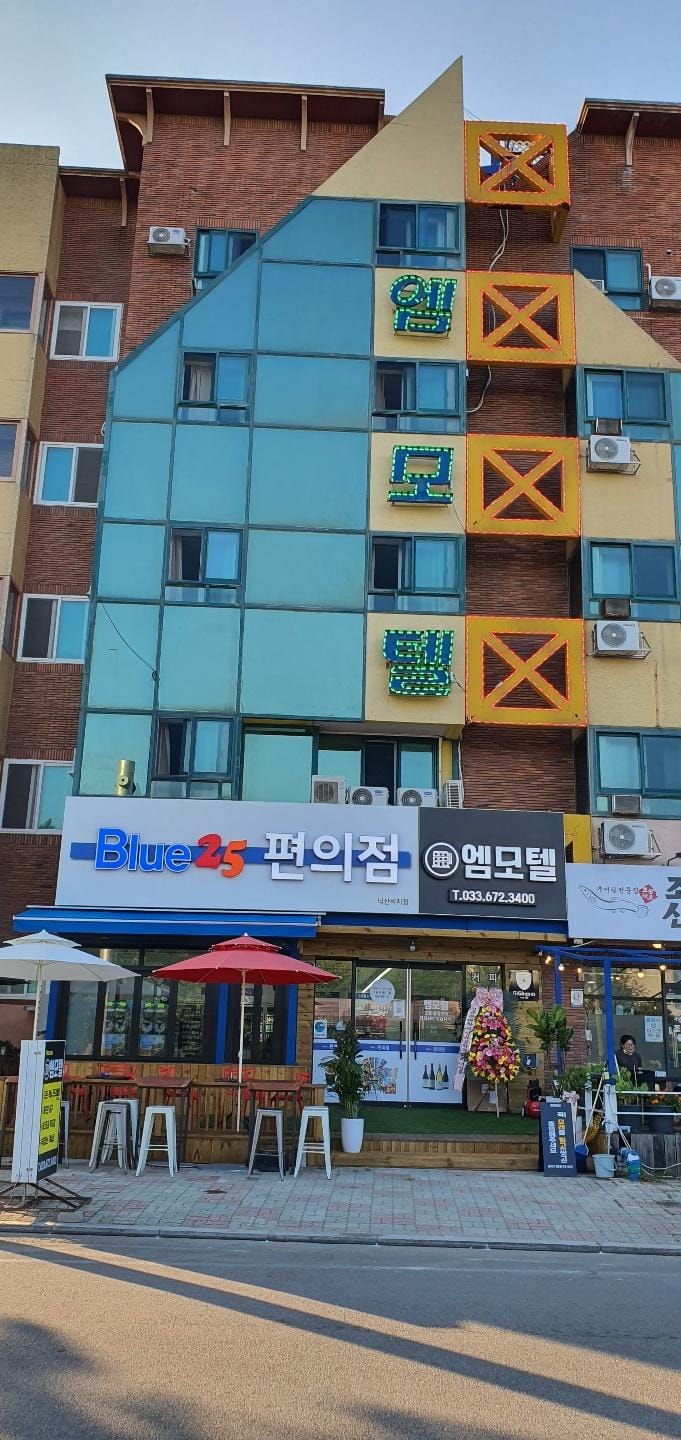 M  MOTEL Motel in South Korea