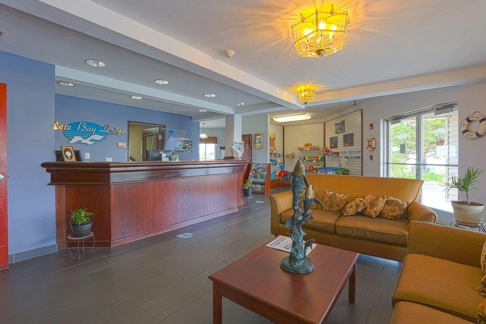 Siletz Bay Beachfront Hotel by OYO Lincoln City Hotel in Lincoln City