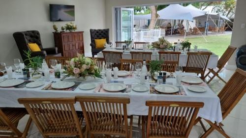 Cape Winelands Business Villas Hotel in Cape Town