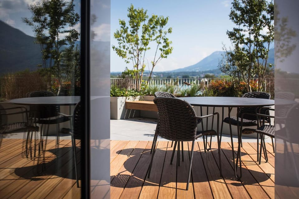 Le Pelican Hotel in Annecy