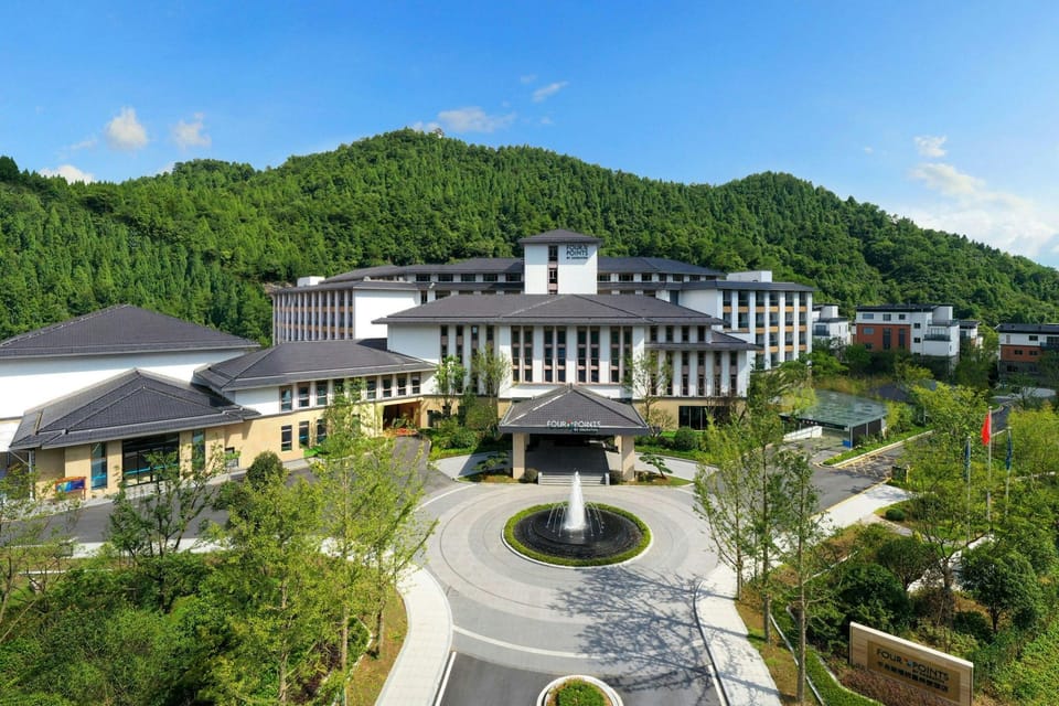 Four Points by Sheraton Qiandao Lake Hotel in Hangzhou