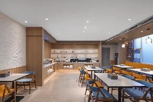 Hanting Premium Hotel Nanjing Pukou Pudong Road Hotel in Nanjing