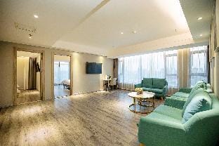 Starway Hotel Zhengzhou Erqi Plaza Minggong Road Hotel in China