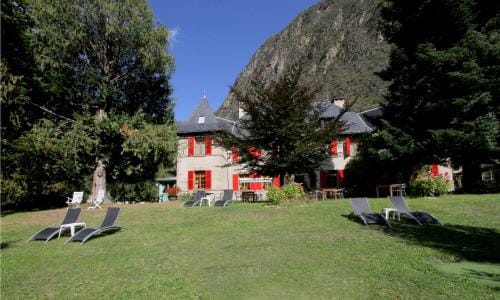 Chateau De La Muzelle Hotel in Les Deux Alpes