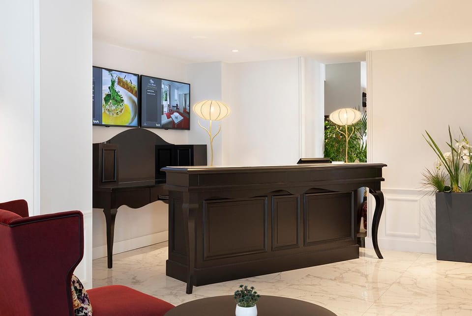 Château Belmont Tours by The Crest Collection Hotel in Tours