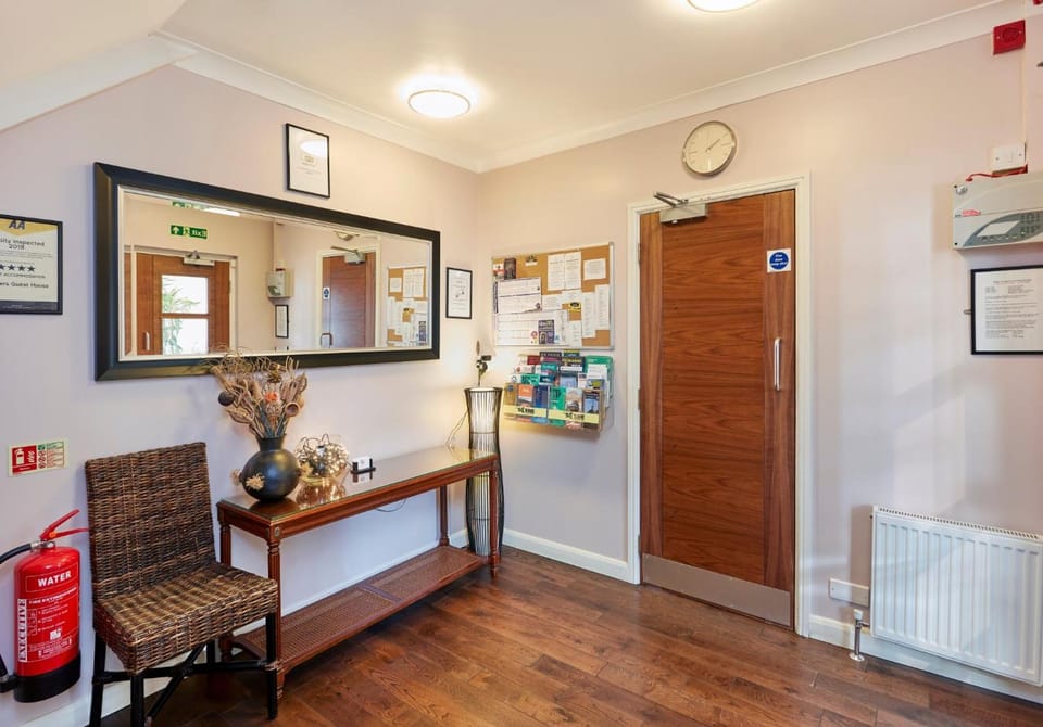 Conifers Guest House Hotel in Oxford