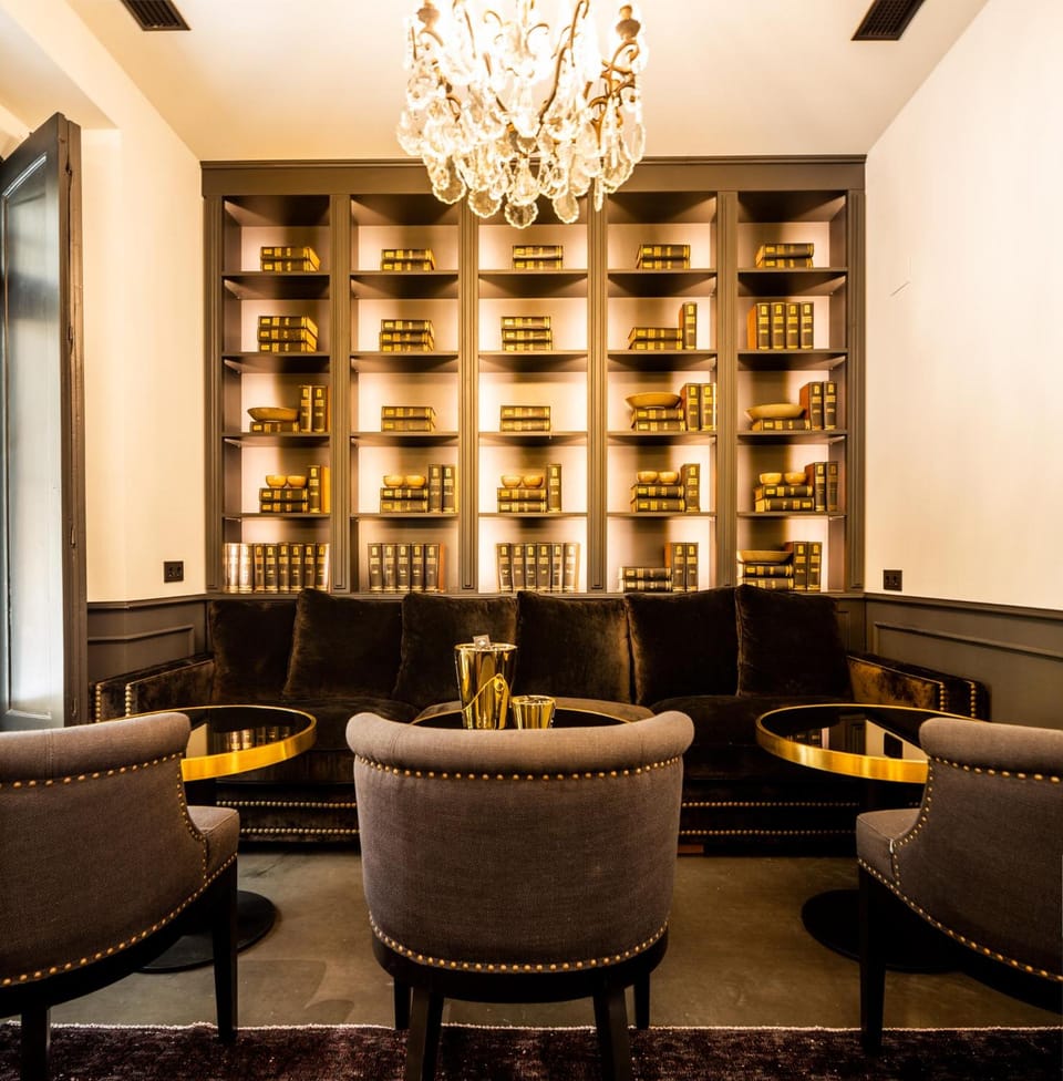 Bar/lounge