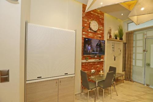 CITY CENTER VILLA Hotel in Kavala
