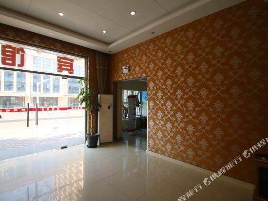 Longting Hostel Hotel in Shanghai