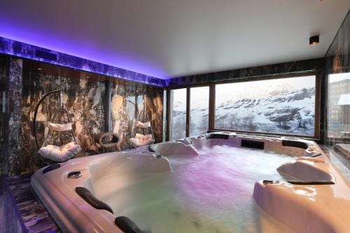 Chalet Blanc Cervinia Hotel in Breuil-Cervinia