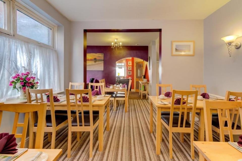 Lyndawn hotel Hotel in Blackpool