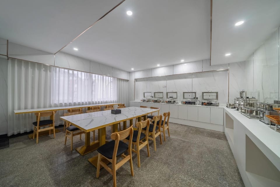 Heng 8 Chain · Zhenxuan Hotel (Tonglu Yingchun Road) Hotel in Hangzhou