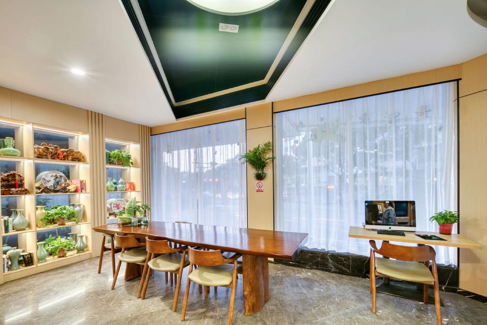 Heng 8 Chain · Zhenxuan Hotel (Tonglu Yingchun Road) Hotel in Hangzhou