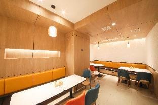 Hanting Premium Hotel Xi'an Daming Palace West Metro Station Hotel in Xian