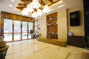 Starway Hotel Xi'an Northwest University Bianjia Village Hotel in Xian