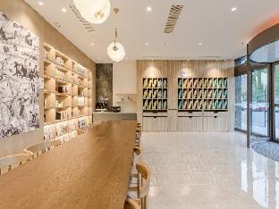 Hanting Premium Hotel Hefei Feidong Yuzhou Central Plaza Hotel in Jiangsu