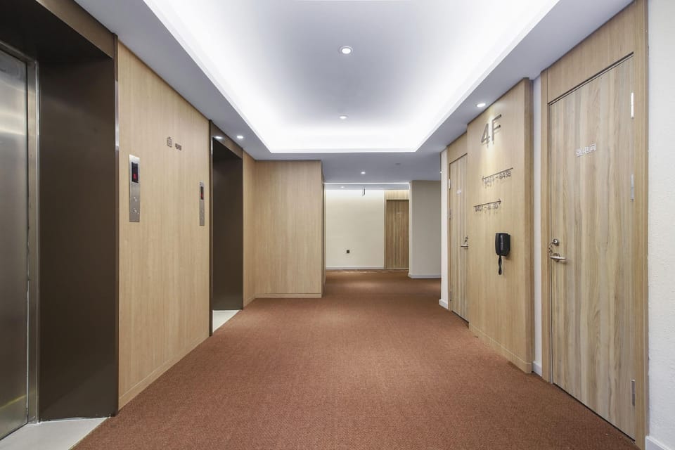 Hanting Premium Hotel Nanjing Xianlin University Town Wencheng Road Hotel in Nanjing