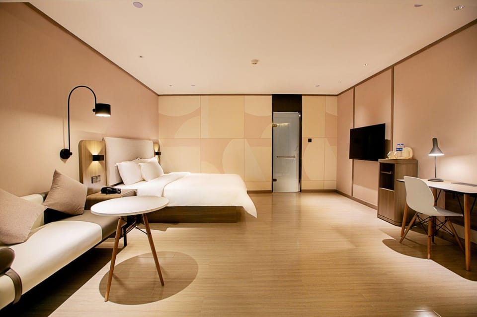 Guestroom