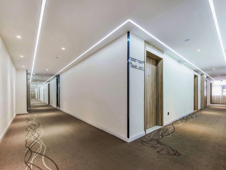 Hanting Premium Hotel Chengdu Chunxi Taikoo Li New Store Hotel in Chengdu