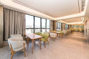 Ji Hotel Ningbo Fenghua Golden Bell Plaza Hotel in Zhejiang