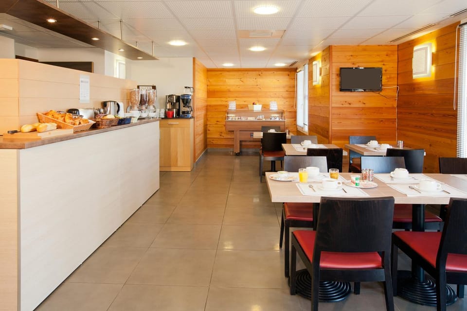 Sejours & Affaires Geneve Gex Les Rives Du Leman Apartment hotel in Gex