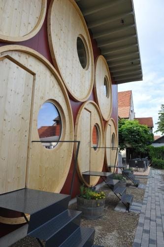Ruedi - Fasstastische Ferien Hotel in Schaffhausen, Switzerland