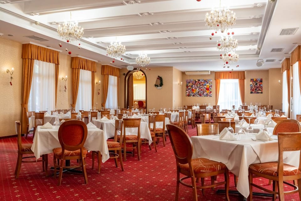 Spa Hotel Dvoretsa Hotel in Velingrad