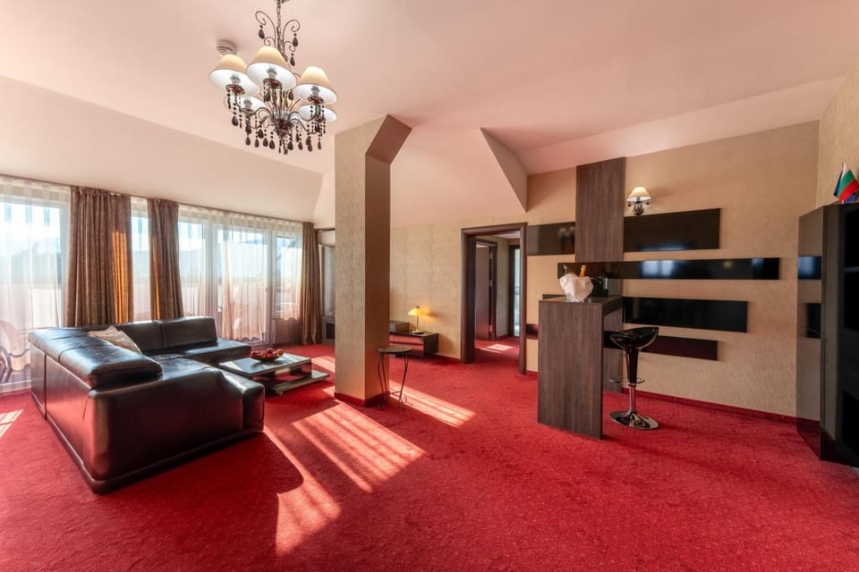 Spa Hotel Dvoretsa Hotel in Velingrad