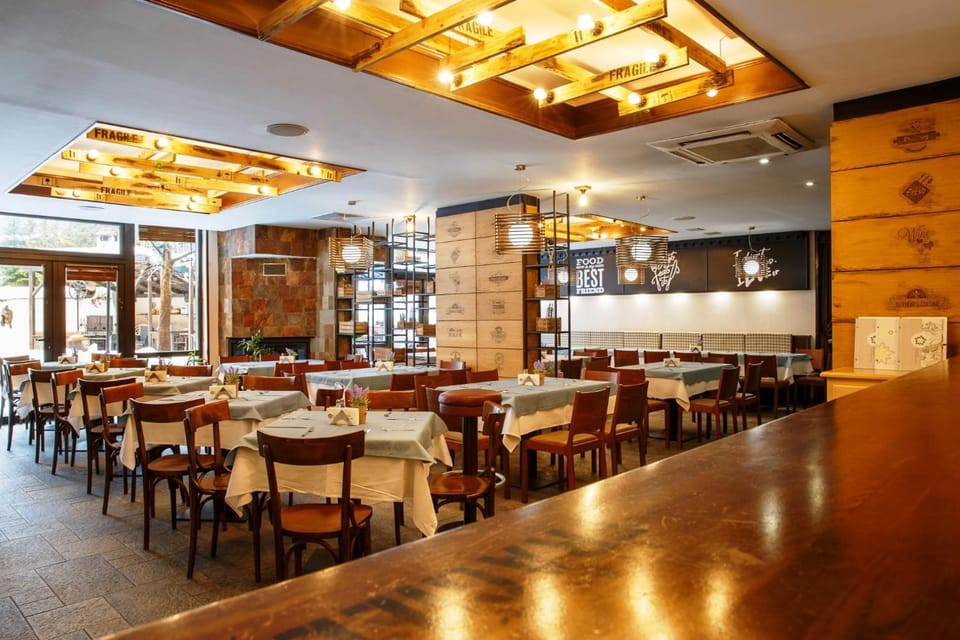 Casa Karina Bansko - Half Board & All Inclusive Hotel in Bansko