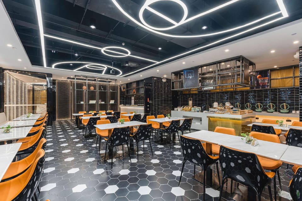 Atour Hotel Shaoxing Jinghu Basketball Hotel in Hangzhou