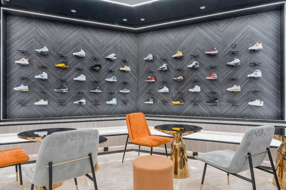 Atour Hotel Shaoxing Jinghu Basketball Hotel in Hangzhou