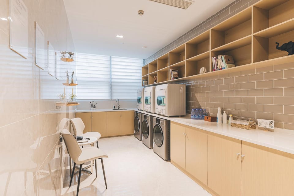 Atour Hotel Nanjing Xianlin Avenue Jinma Road Hotel in Nanjing