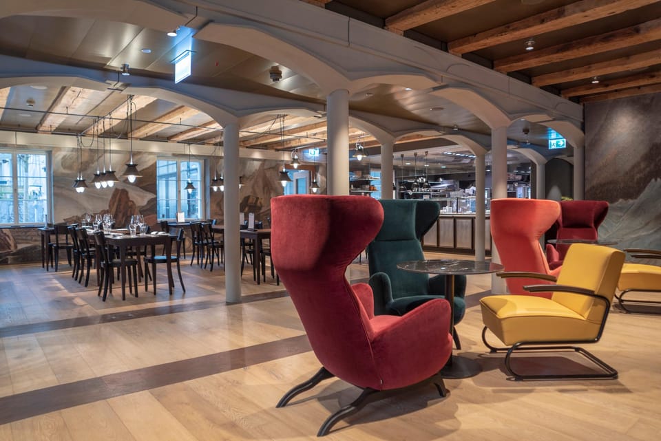 Bar/lounge