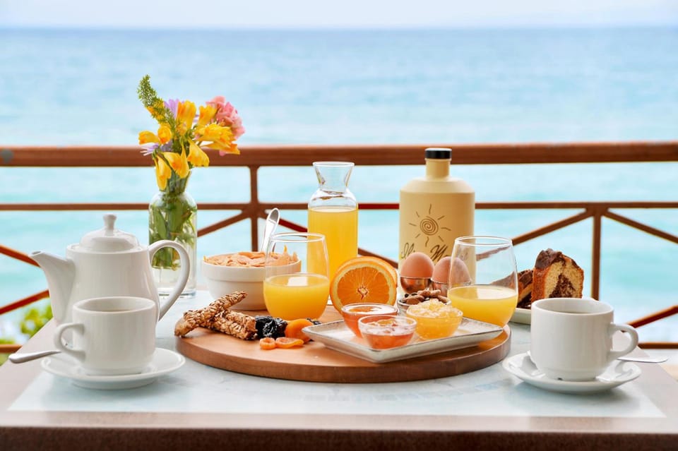 Pharos Rooms Apartment hotel in Euboea