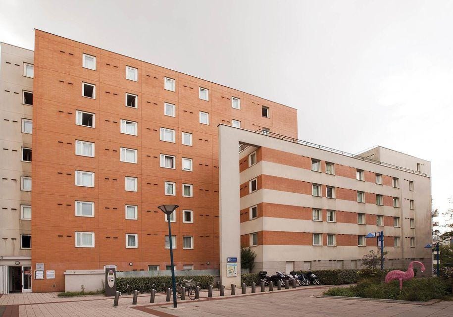 Sejours & Affaires Pantin Charles De Gaulle Hotel in Pantin