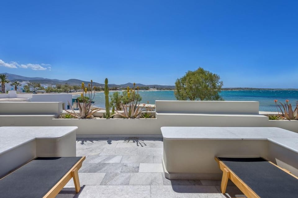 Nissaki Beach Hotel in Naxos