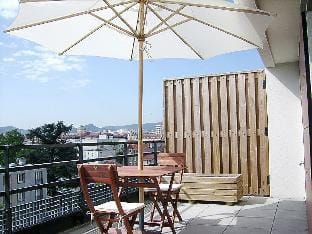 Séjours et Affaires Clermont Park Republique Hotel in Clermont-Ferrand