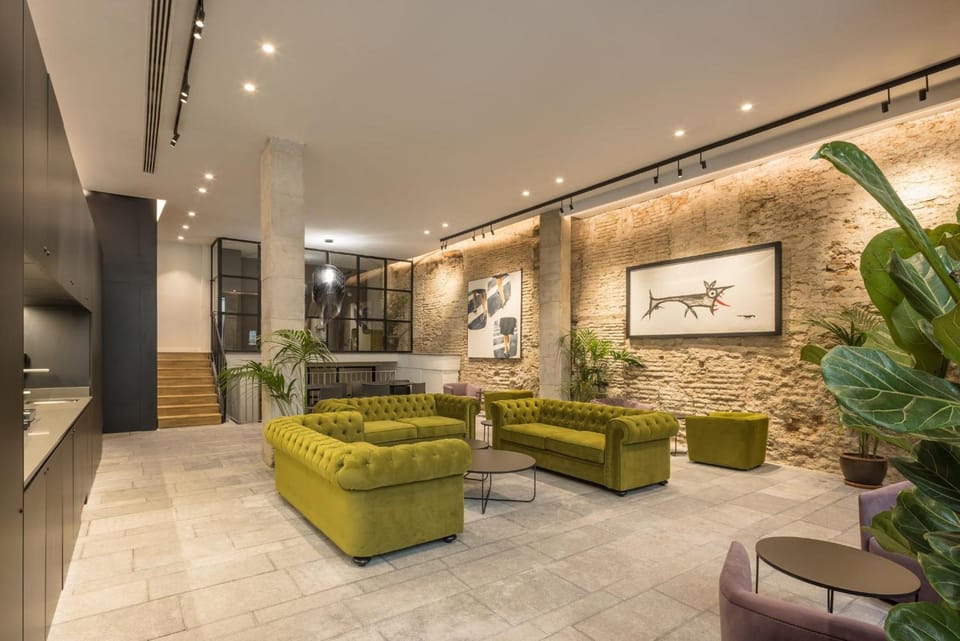 Bar/lounge