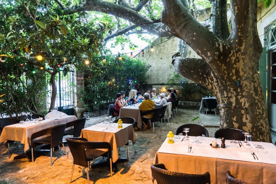 Logis Hotel de Provence Hotel in Provence-Alpes-Côte d'Azur