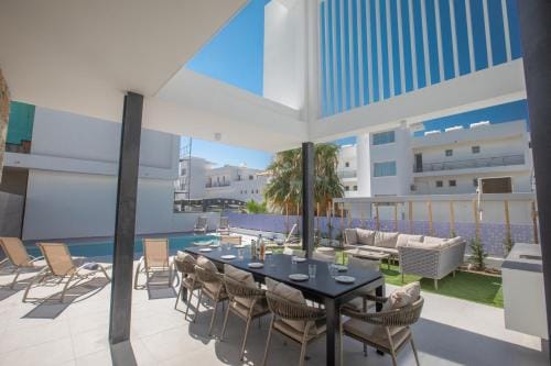Kube Luxury Villas Hotel in Ayia Napa