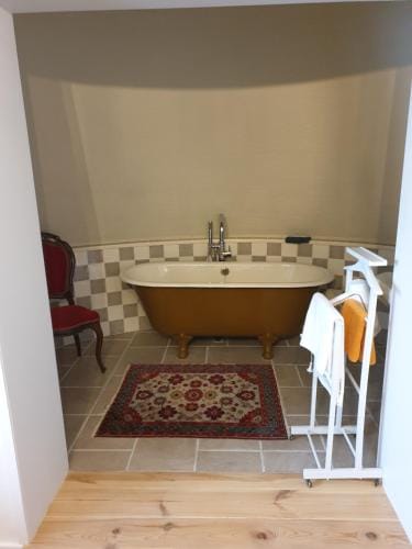 Den Hoge Doorn Hotel in Flanders