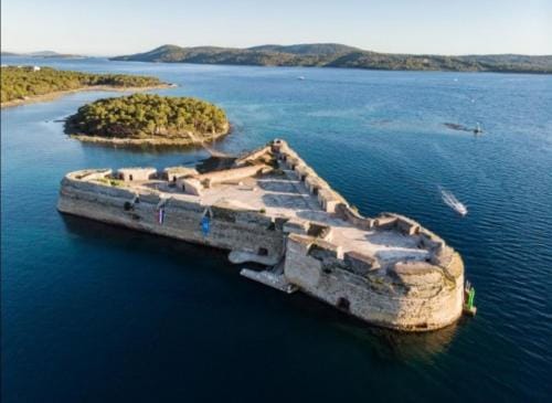 Apartments Grubisic - Sibenik - parking included Hotel in Šibenik