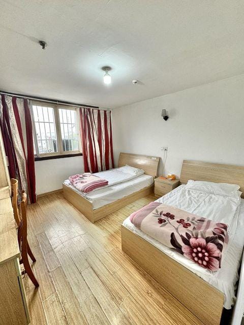 Youran Hostel Hotel in Shanghai