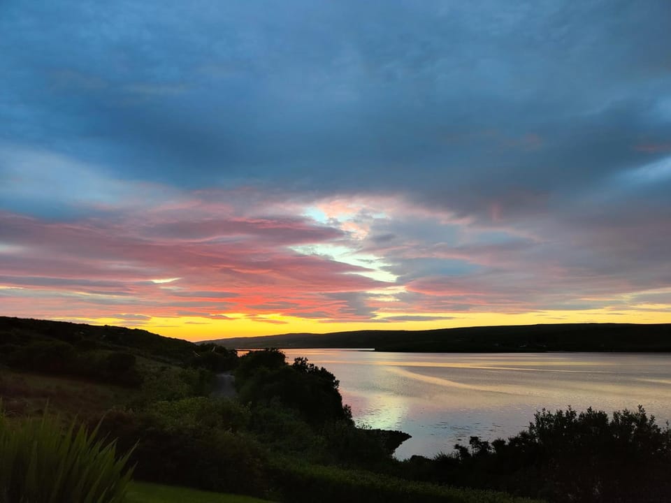 Waterfront Rest B&B Hotel in County Mayo