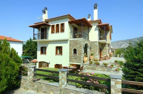 Iatrou Guesthouse Hotel in Magnesia Prefecture, Greece