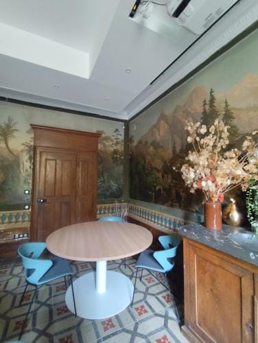 Domaine Clairfontaine Noyarey - Suites Junior Hotel in Auvergne-Rhône-Alpes