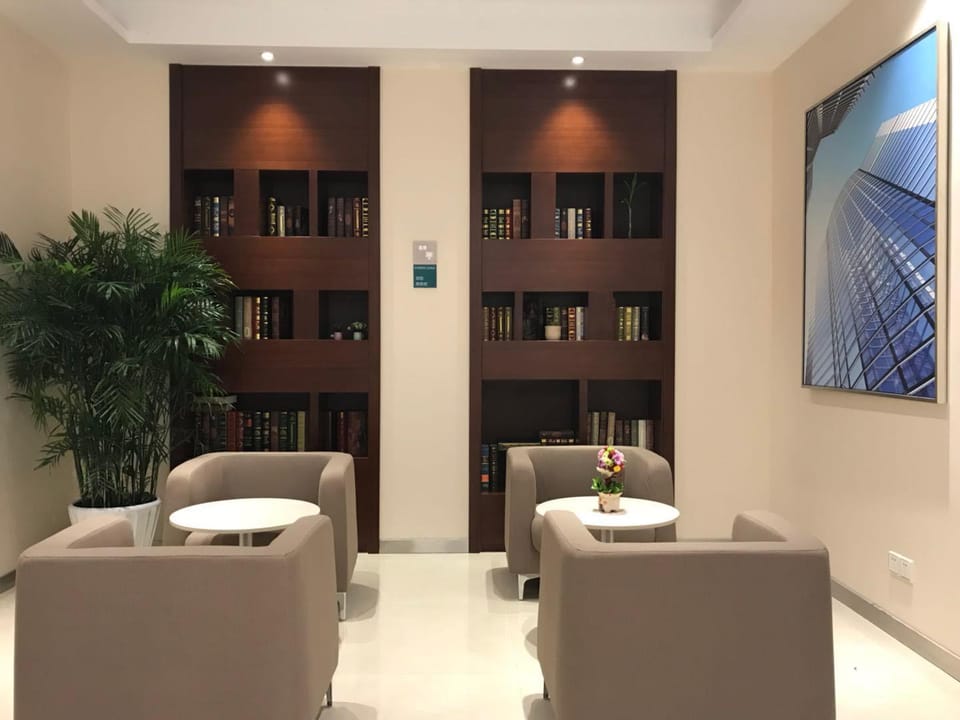 Mingzhu Holiday Hotel (Jianhu High Speed Rail Station Store) Hotel in Jiangsu